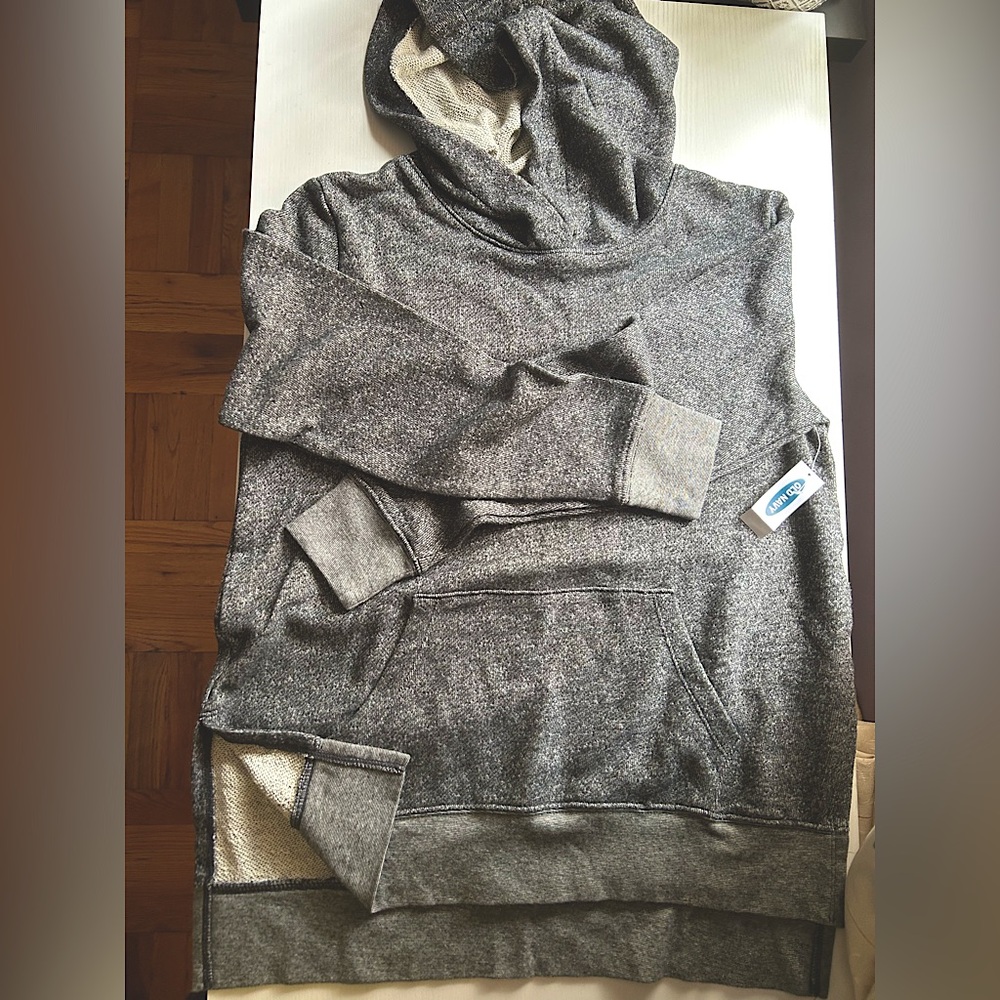 NWT Old Navy Charcoal Gray Hood Sweater Boxy Soft Pocket S